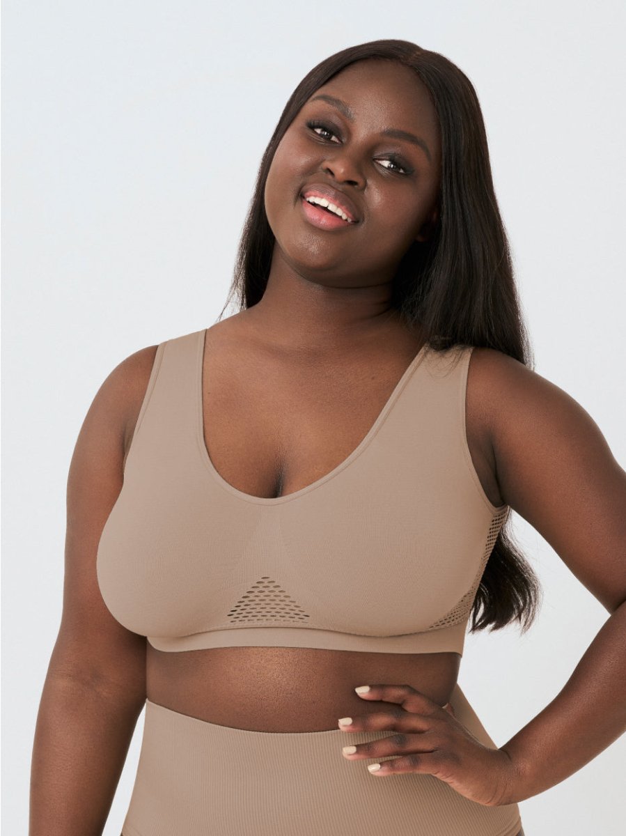 Everyday Comfort Straps Wireless Shaping Bralette, Latte - Nuderie