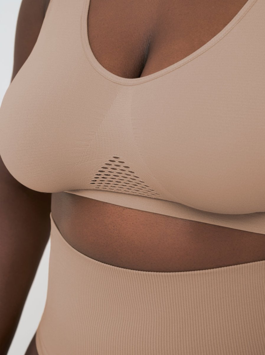 Everyday Comfort Straps Wireless Shaping Bralette, Latte - Nuderie