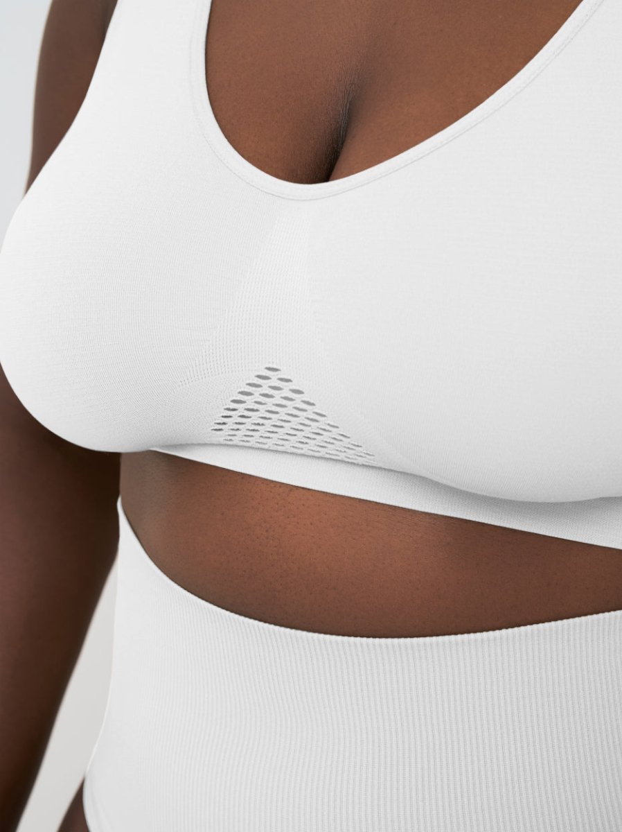 Everyday Comfort Straps Wireless Shaping Bralette, White - Nuderie