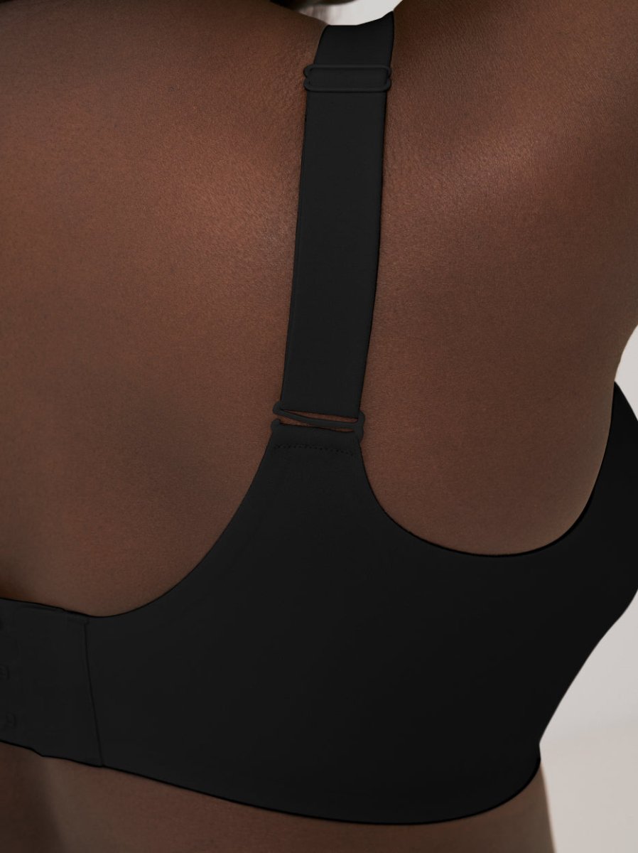 Second Skin Wireless Shaper Bra, Black - Nuderie