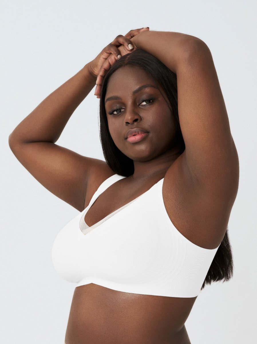 Second Skin Wireless Shaper Bra, White - Nuderie